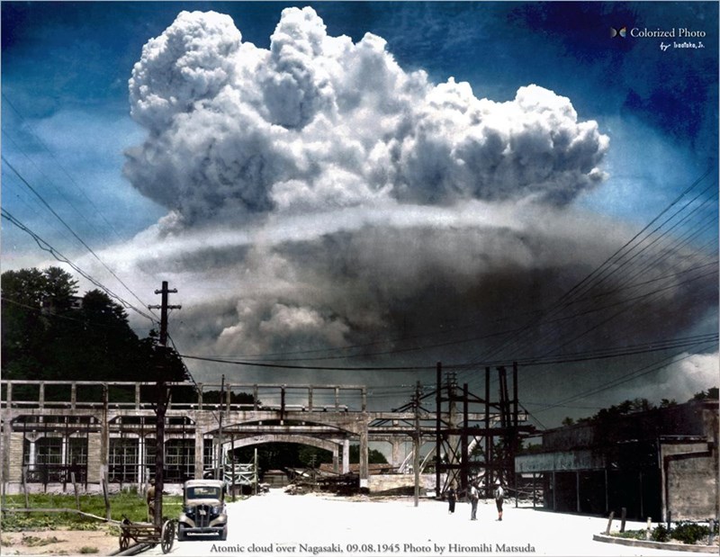 Nuvem atômica sobre Nagasaki, 1945