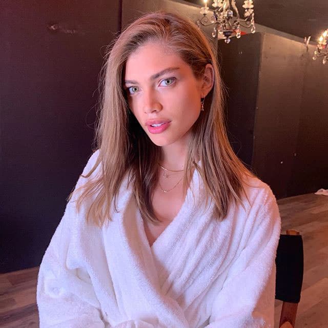 Brasileira Valentina Sampaio, a primeira modelo transgênero a ser contratada pela Victoria's Secret