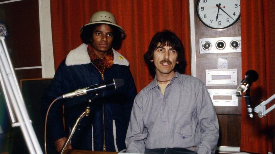 George Harrison e Michael Jackson juntos em 1979, quando gravaram uma entrevista para a BBC