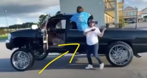 Rapaz é atropelado por sua própria caminhonete enquanto gravava dança para o TikTok
