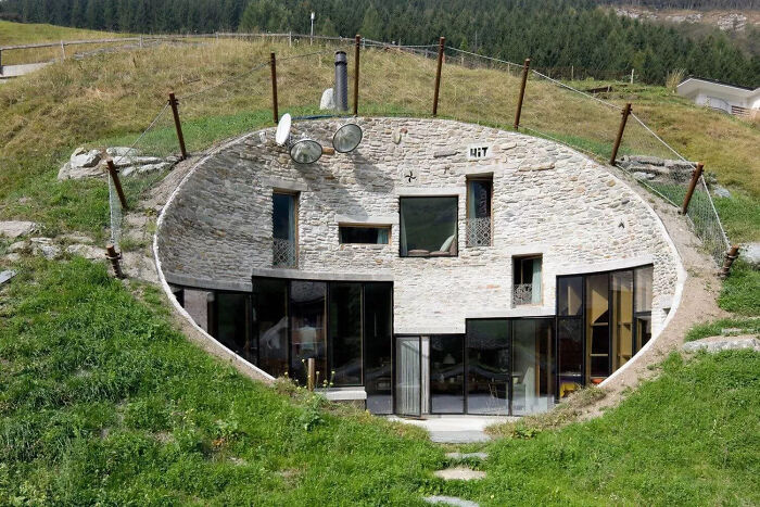 Hole House ou Villa Vals, Suíça