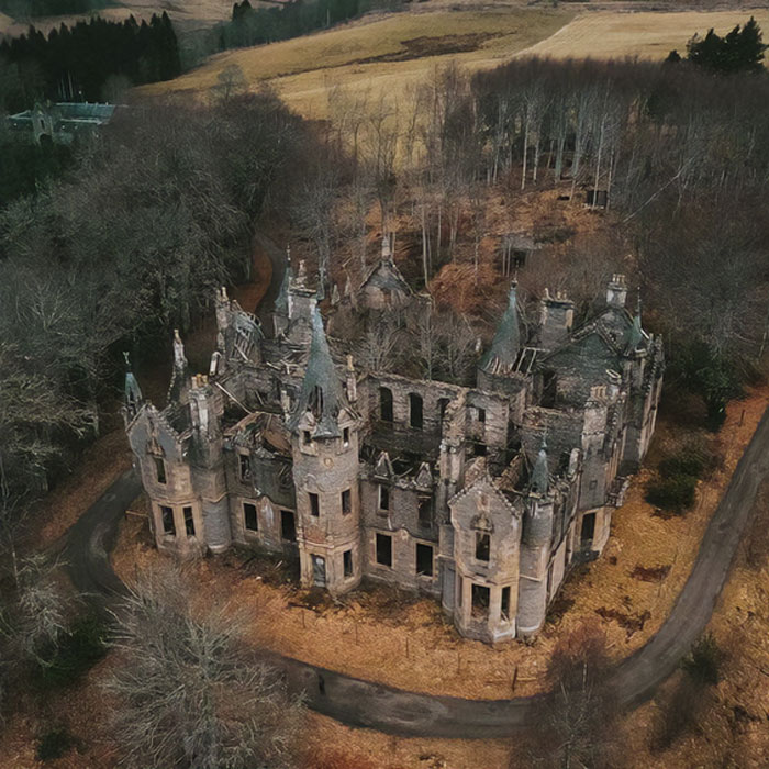 Castelo abandonado de Dunalastair, Escócia