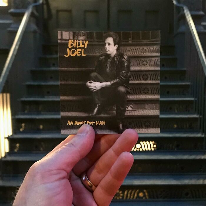 Billy Joel, capa do álbum An Innocent Man, NYC 1983. Tirada por Gilles Larrain