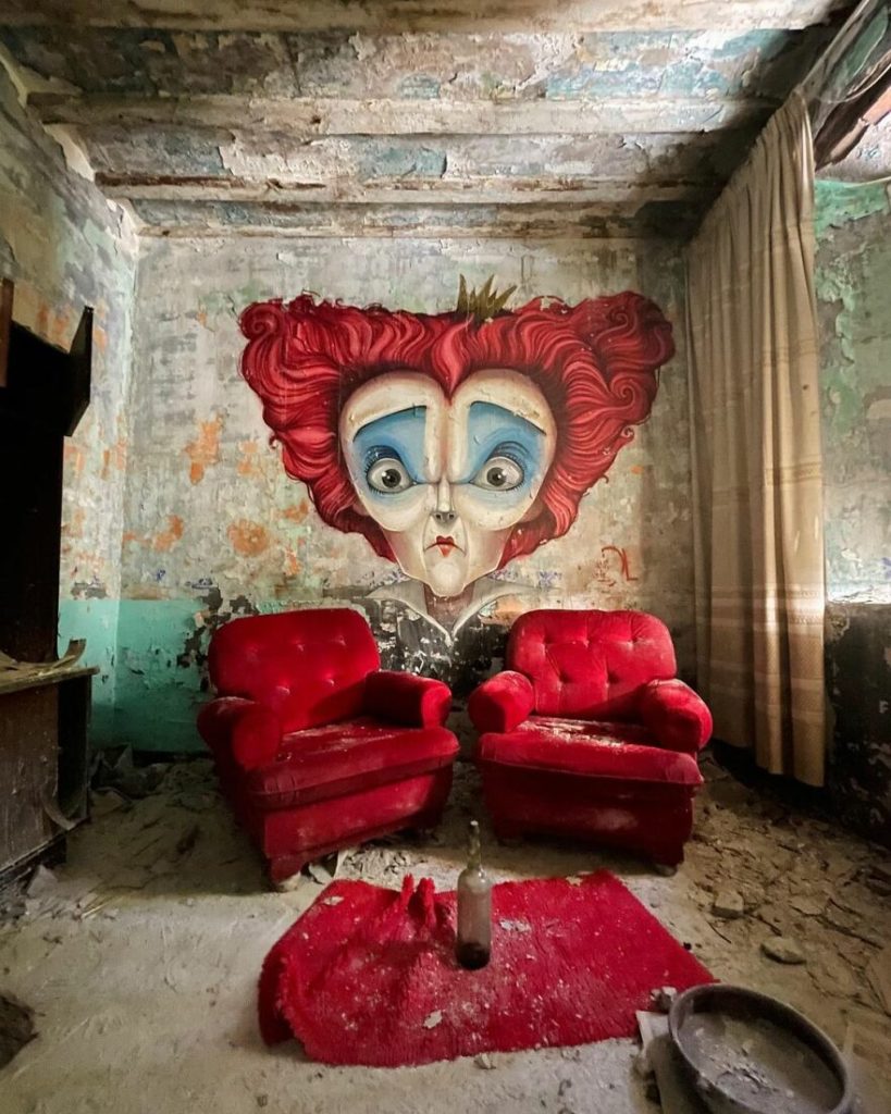 30 Grafites incríveis de personagens populares em prédios abandonados